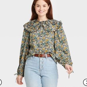 Women's Balloon Long Sleeve Embroidered Button-Down Shirt - Universal Thread™